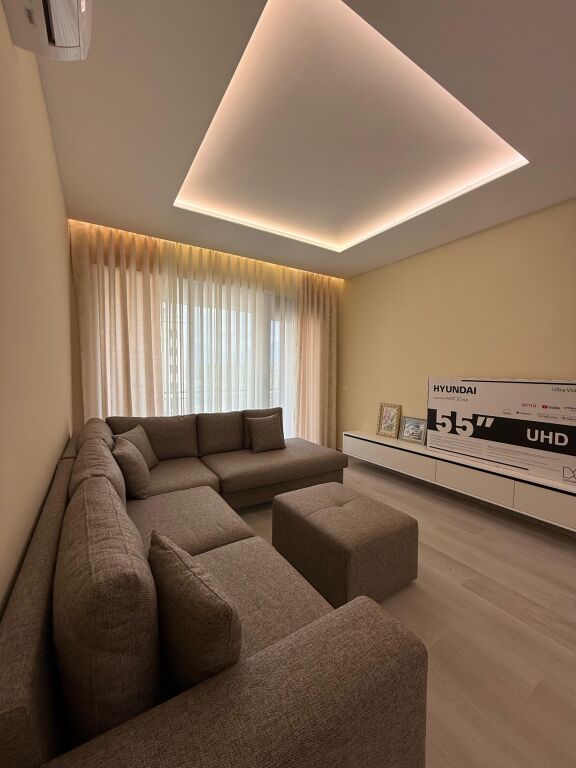 Appartamento 2+1 disponibile vicino al lago secco con posto auto!
