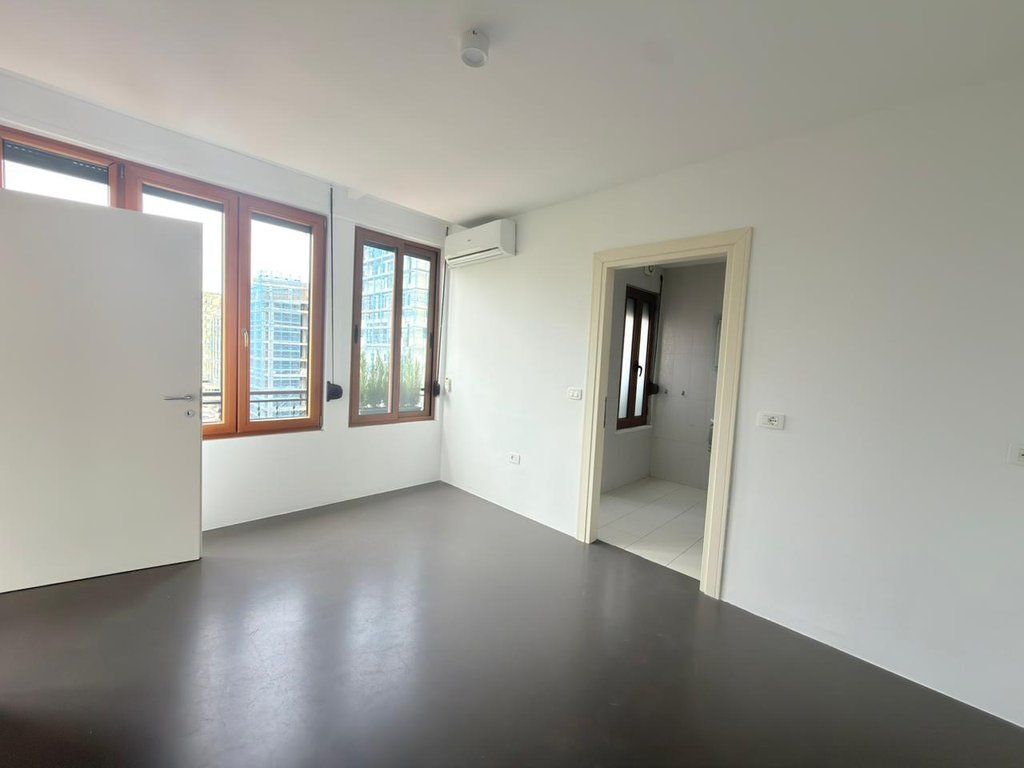 Apartment 1+1 for Sale in Bllok!