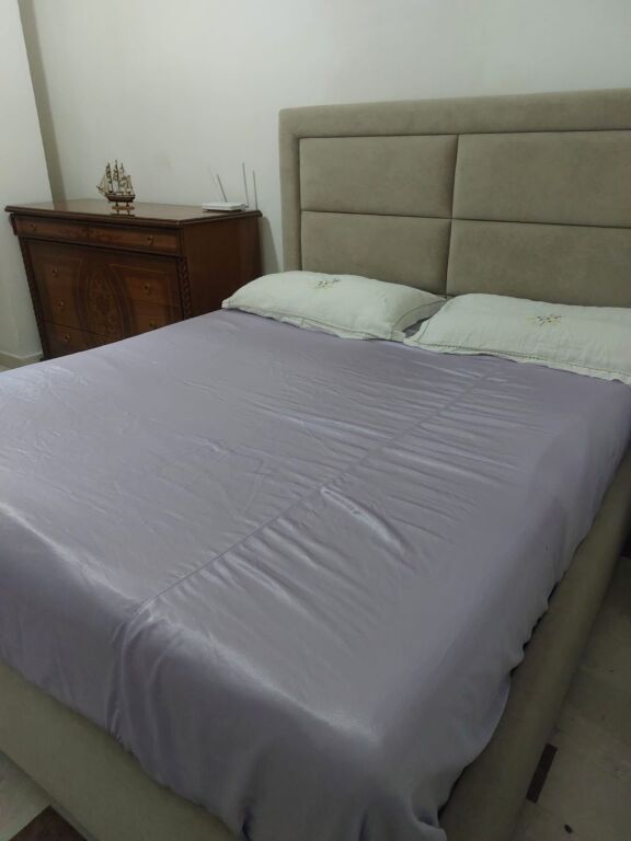 Jepet Me Qera Apartament 3+1+1 Ballkon