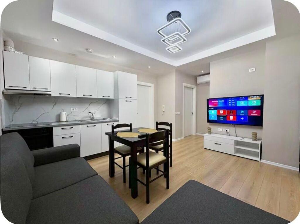 Rent, Apartment 2+1, Dibra Street, Tirana . Empire69186