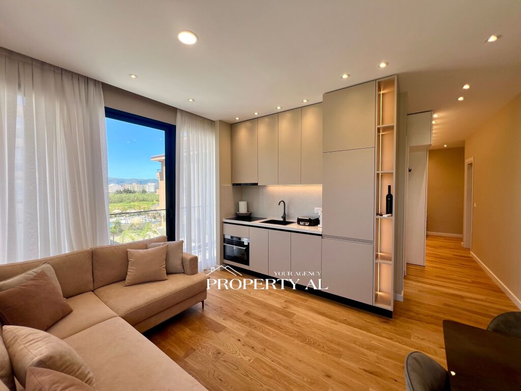 Apartment 1+1 for Sale in Regina Palm Resort – Garage, Luxury Furnishing & High Investment Potential