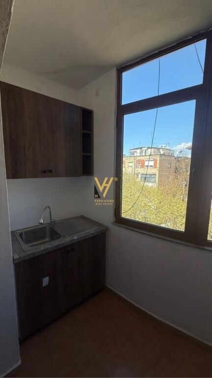 APARTMENT 1+1 FOR RENT AT HOXHA TAHSIM 400 EURO