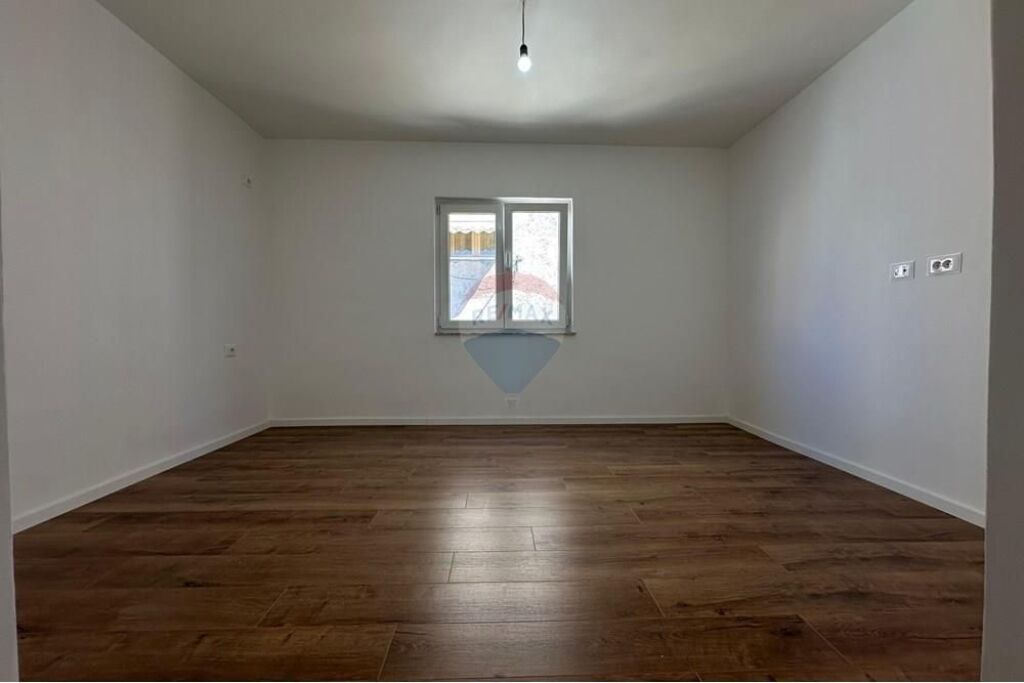 FOR SALE APARTMENT 1+1 KOSOVAREVE STREET