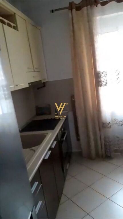 FOR SALE APARTMENT 2+1 IN FIER, NEIGHBORHOOD 11 JANARI 6,900,000 LEKE