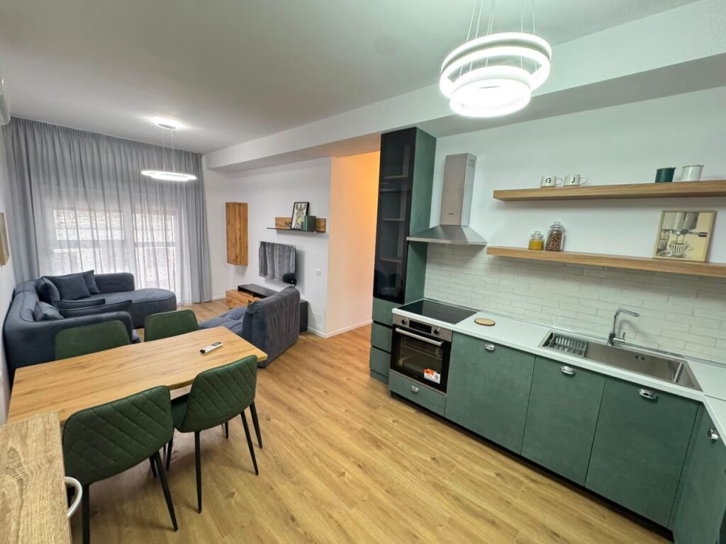 🏡 Jepet me qera Apartament 2+1 📍 Ali Demi, Kompleksi Kadiu💰 50.000 lekë/muaj