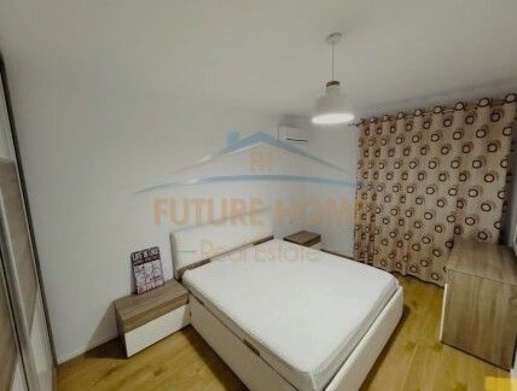 We have a 1+1 apartment for rent at the Golden Park Complex, near the American Hospital 3.