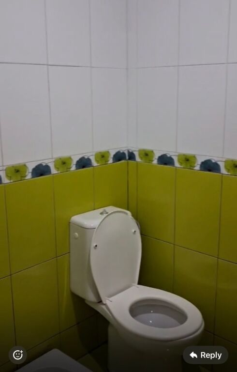 2+1, empty, by the road dry lake, residential or office, 400 thousand lek