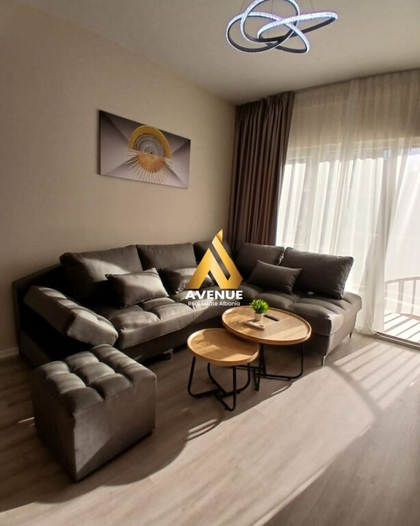 APARTAMENT ME QERA 2+1 – TEK ZOGU I ZI, RR. HYSNI GERBOLLI Tirane