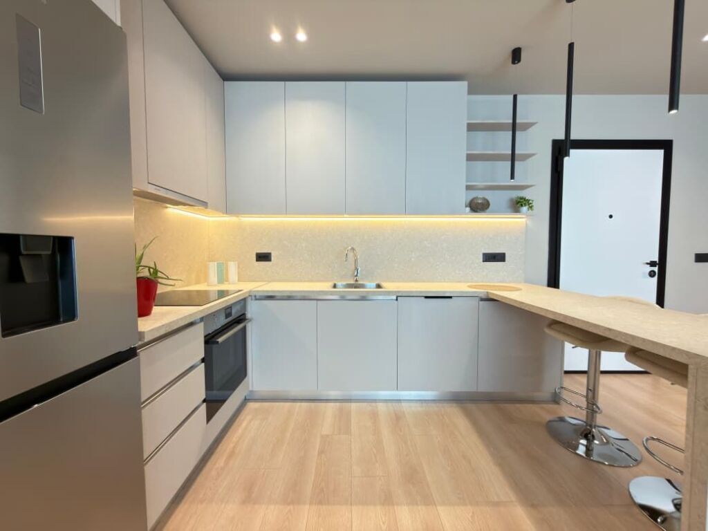 Apartament 2+1 tek Rruga Margarita Tutulani!