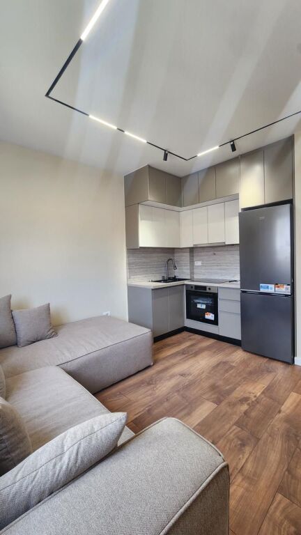 🏡 Shitet Apartament 1+1 te Mine Peza, pranë Qendrës së Tiranës