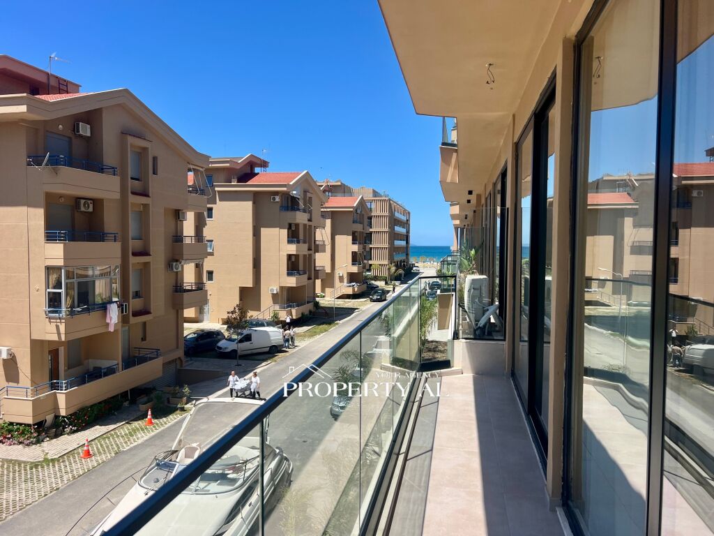 Apartment 1+1 for Sale in Regina Palm Resort – Garage, Luxury Furnishing & High Investment Potential