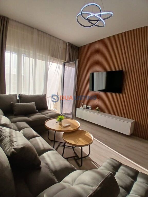 Apartament 2+1 per qira tek Zogu i Zi!