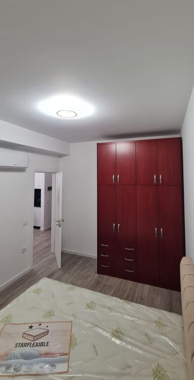 🏢Ne zonen e Astirit,Kompleksi Urban Gate,jepet me qera apartament1+1,i mobiluar.52,000Leke
