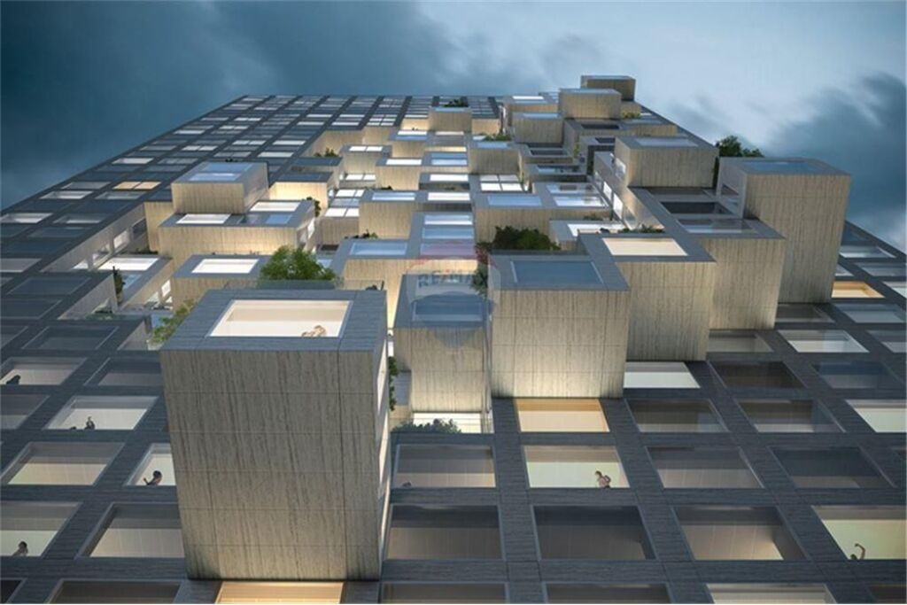 Apartment 2+1+2+1 Parking Space For Sale!