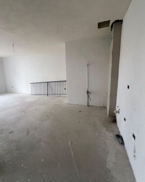 📌  OKAZION, Shitet apartament 1+1 – Porcelan
