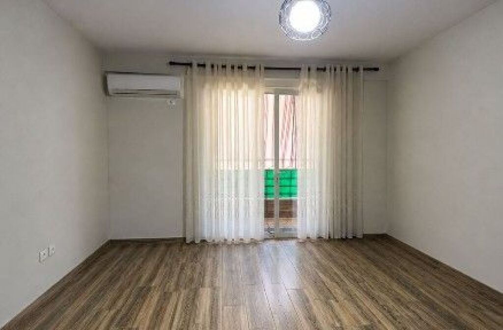 📌 Shitet Apartament 2+1 – Pranë Bazilikut, Fresk