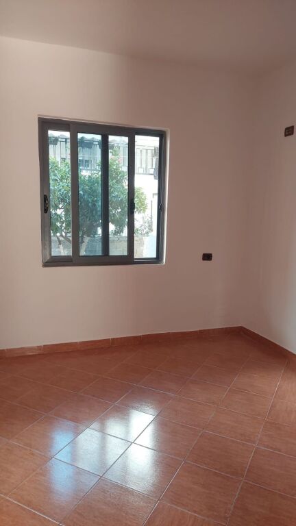 Affitto | Shtëpi private 2 + 1 | Allias | 450 €/mese