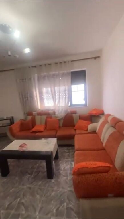 APARTAMENT 1+1 NE SHITJE TE ISH RESTORANT DURRES