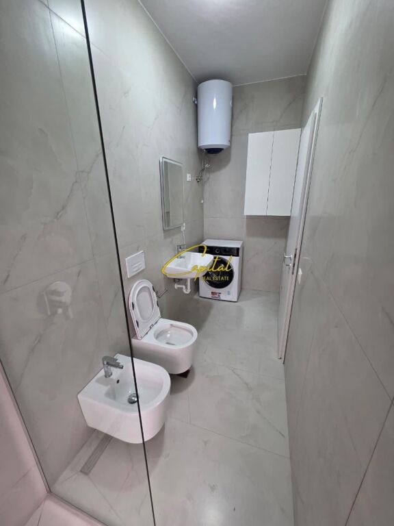 APARTAMENT ME QIRA 2+1 ALI DEMI 52.000 LEKE