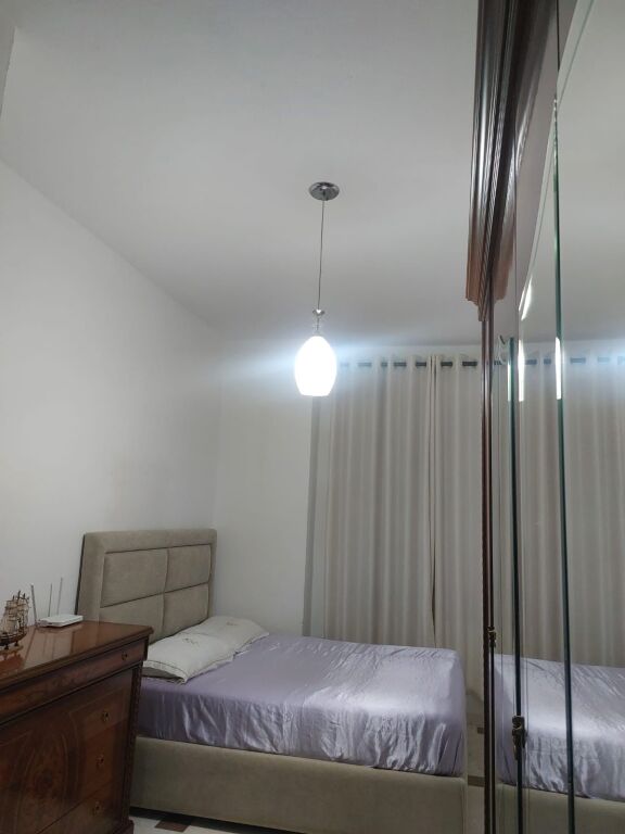 Jepet Me Qera Apartament 3+1+1 Ballkon