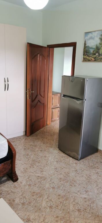 GARSIONERE 22000 LEKE.BULEVARDI I RI