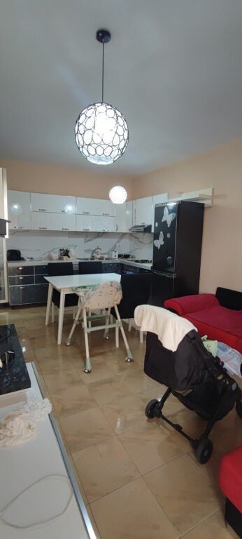 Apartament 2+1 me qera ne Fresk