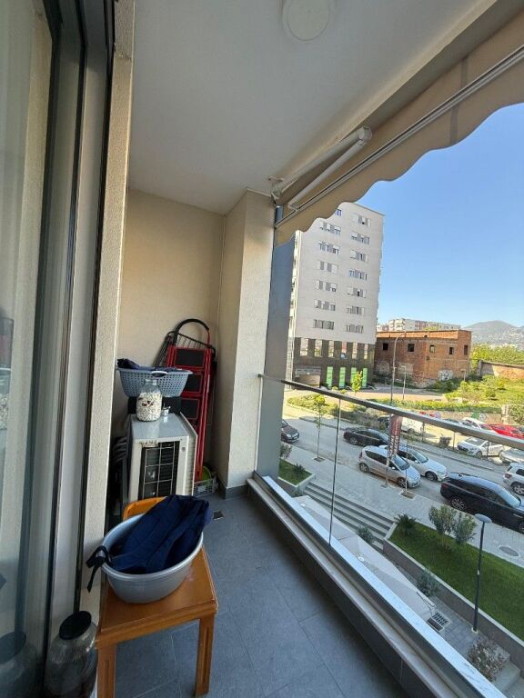 Shitet Apartament 2+1 - Rezidenca Erli
