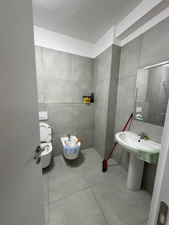 Apartament 1+1 me qira