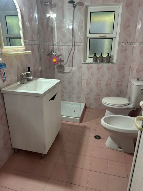 55000 Leke  / per month   Apartment 2+1 for rent