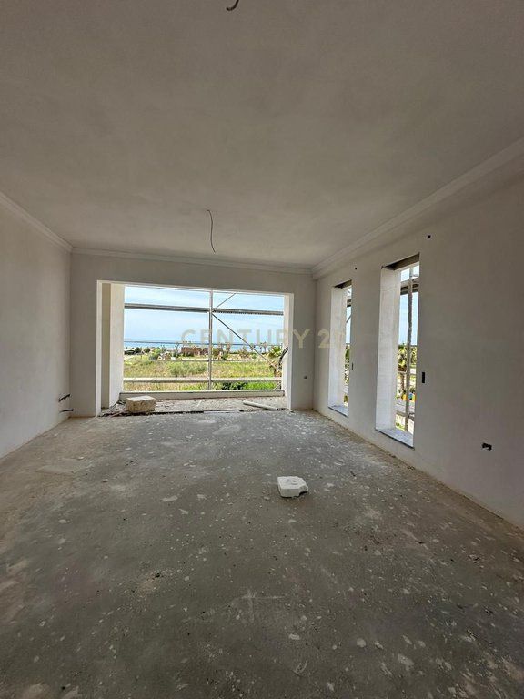 Apartment 2+1+2+parking space with sea view for sale at Gjiri i Lalzit !
