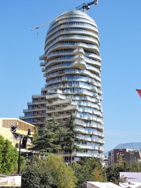 🏙️ Tirana’s Rock | View from Skënderbej Square
