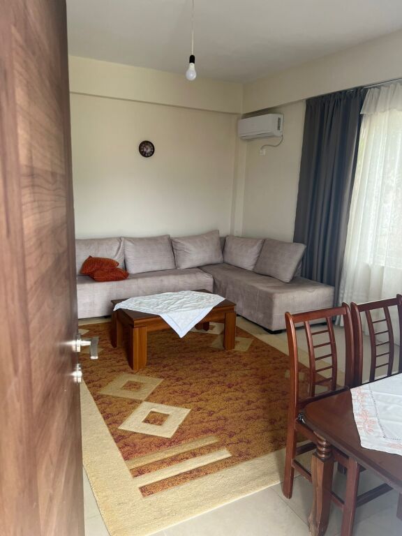 House 1+1 for rent in Selite
