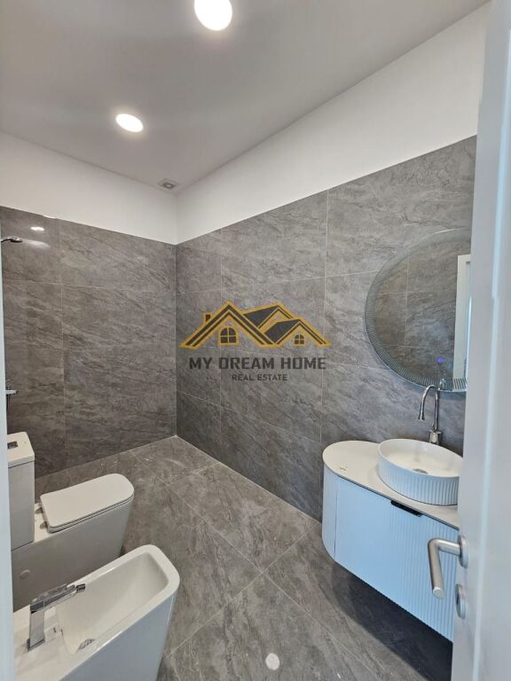 Commercial Space for Rent in the Vollga Area, Durres