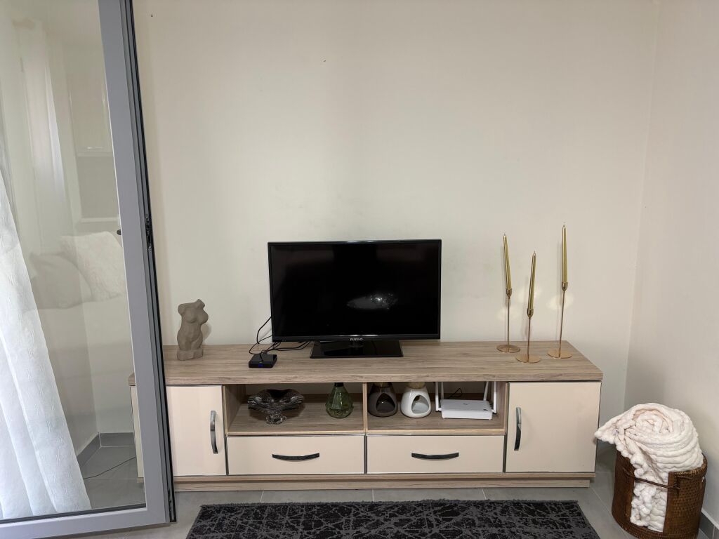 Jepet me qira apartament 1+1 pranë "Foto Durresi" – Durrës
