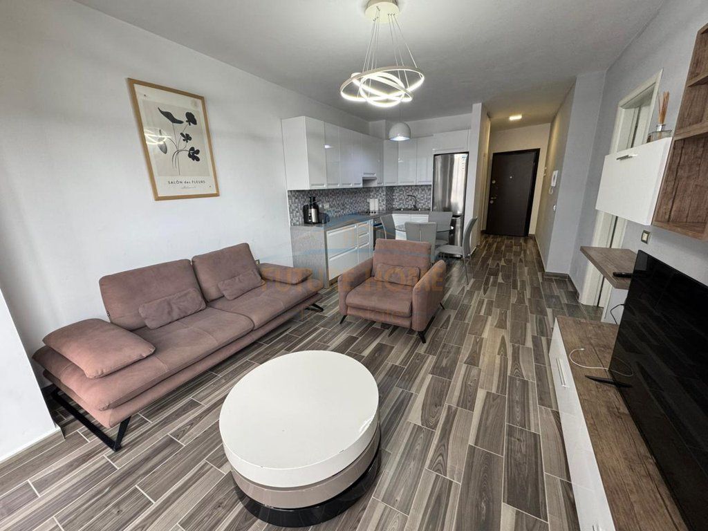 Qera, Apartament 1+1, Kompleksi Ferrari, Rruga Peti