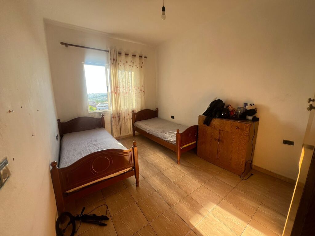 SHITET APARTAMENT 2+1 NE KINOSTUDIO !!
