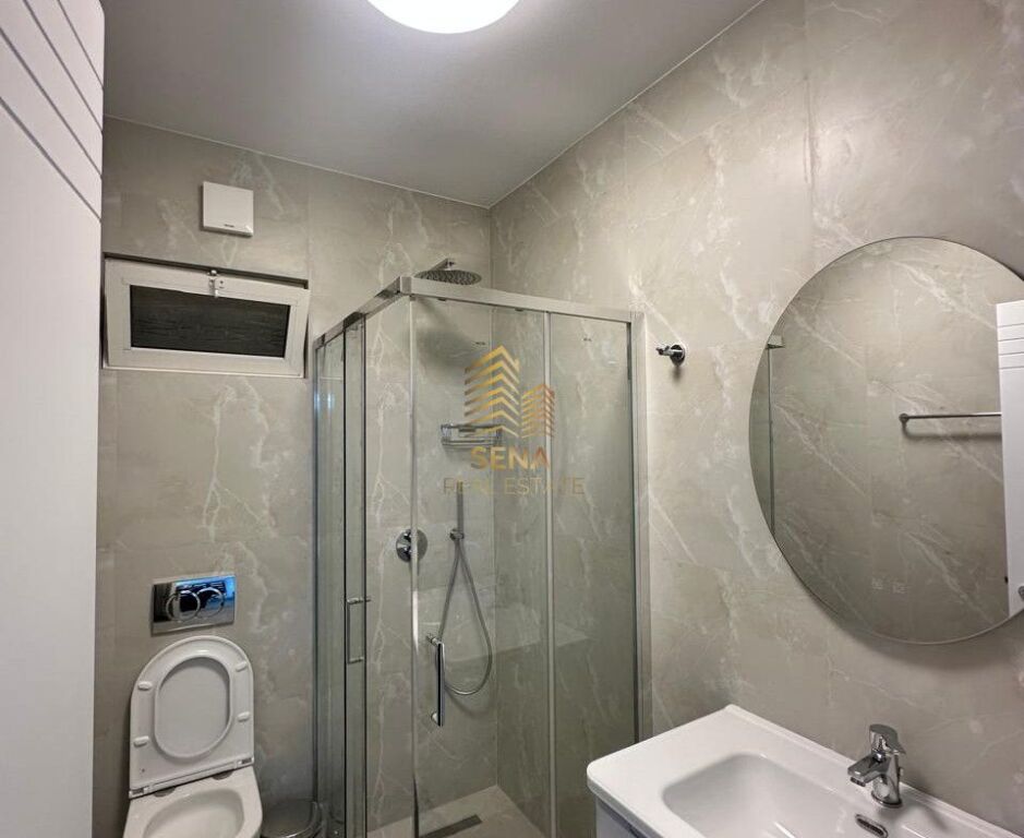 Qira, Apartament 3+1+2blk+2wc,Komuna Parisit, Prane Kristal Centre,1400 Euro/muaj