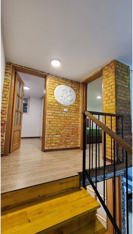 Rent, Duplex 2+1, Fresku , Tirana