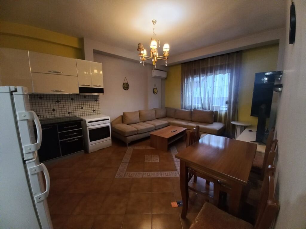 Rent | Apartament 1 + 1 | Astir | 450 €/month