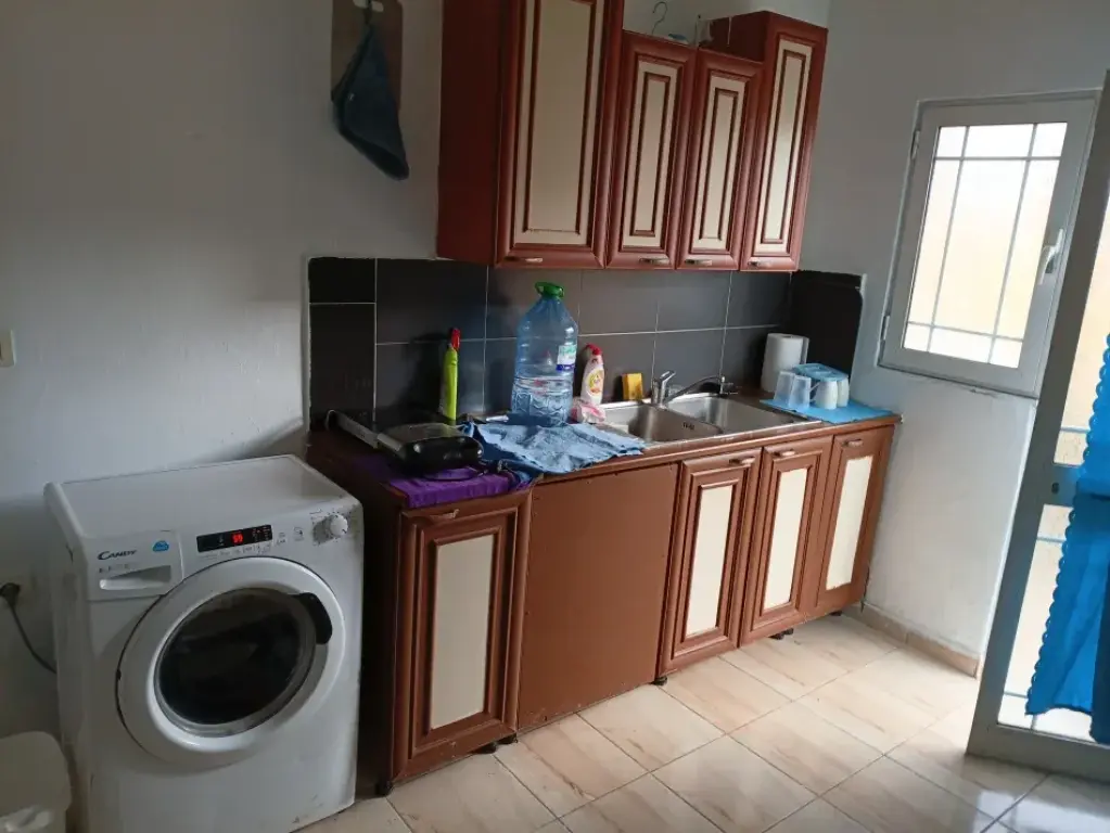 Rent | Apartament 1 + 1 | Pallati me Shigjeta | 330 €/month