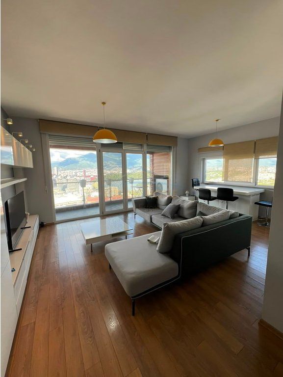 Qera, Apartament 2+1+2, Kopshti Botanik, Tiranë.