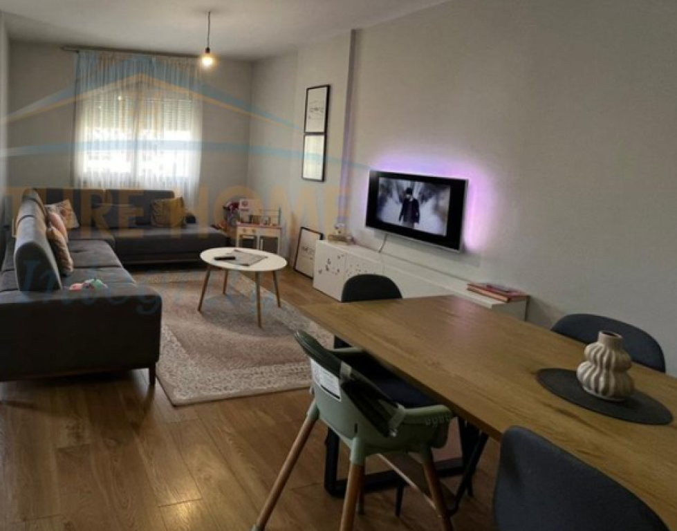 Shitet, Apartament 2+1, Yzberisht, Tiranë. AL69164