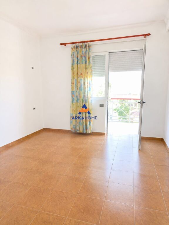 PREMISES FOR RENT 120M2 "GARDA, TIRANA RE" 1000 EURO