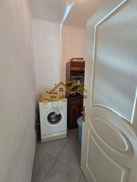 JEPET APARTAMENT 2+1+2 ME QIRA PRANE KAZAZIT