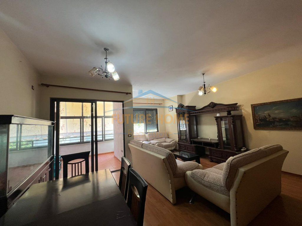 Apartament me qera 2+1 ne yzberisht