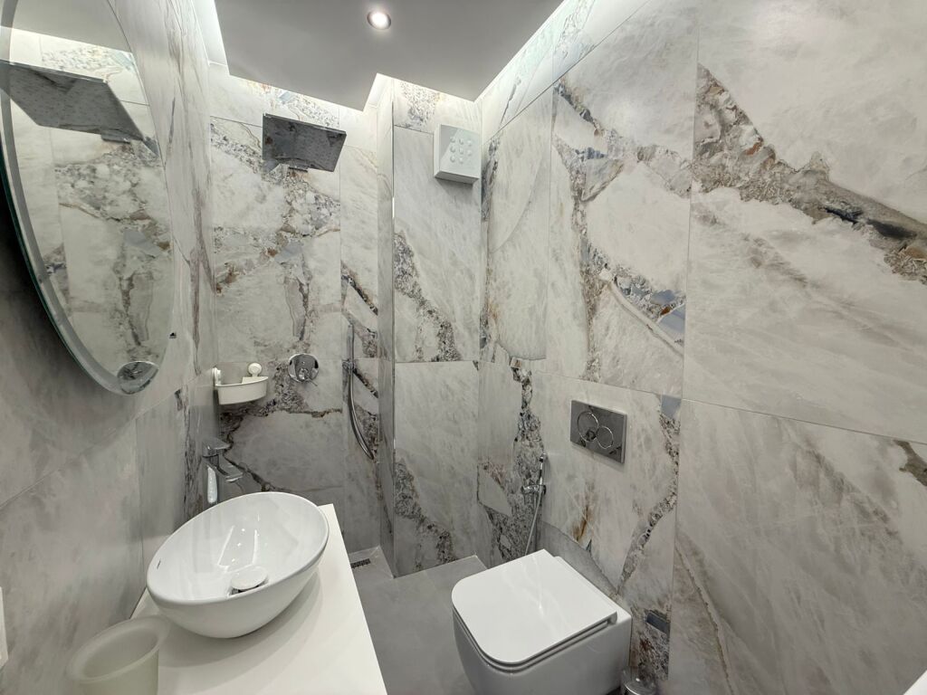 Apartament me qera - Pazari i Ri