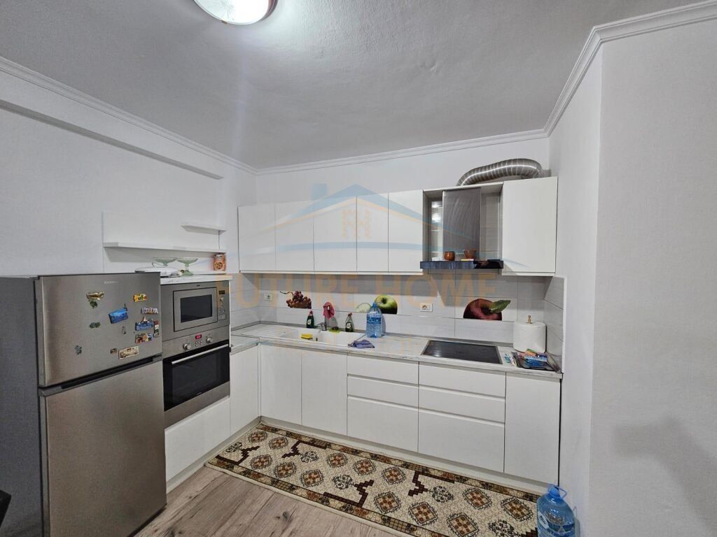 Qera, Apartament 2+1, Kompleksi Kontakt, 21 Dhjetori.