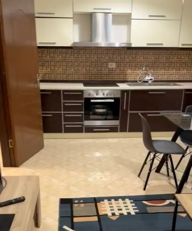 Apartament me qera 1+1 Yzberisht