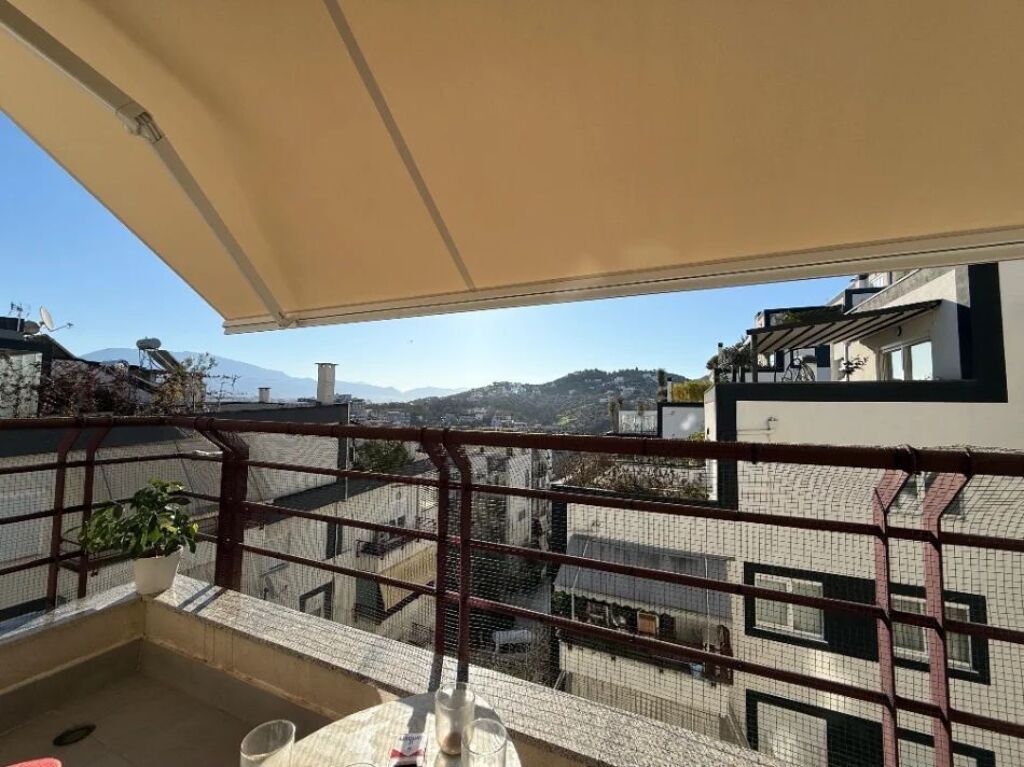 Shitet Apartament 2+1+2 tek Kompleksi FZ “Green Terrace” – Liqeni i Thatë / Kopshti Botanik Tiranë