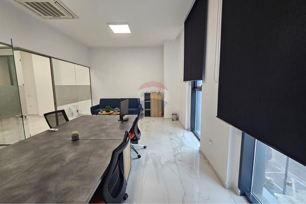 Office for rent at Dinamo Stadium!